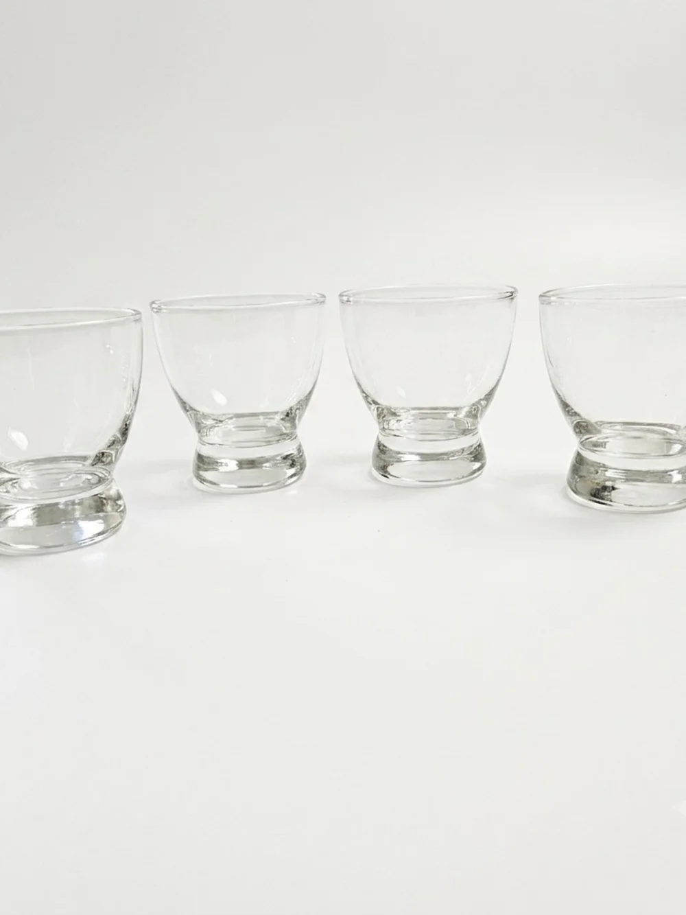 Set of 4 Clear Glass Footed Dessert Cups Small Bowls